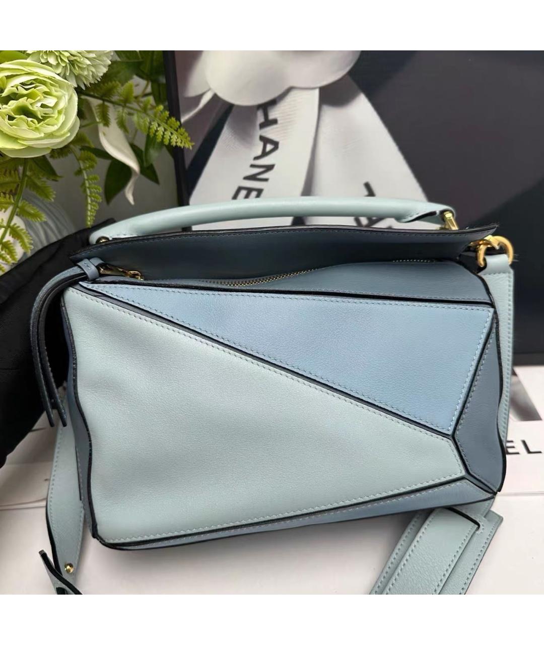 LOEWE Голубая кожаная сумка с короткими ручками, фото 9