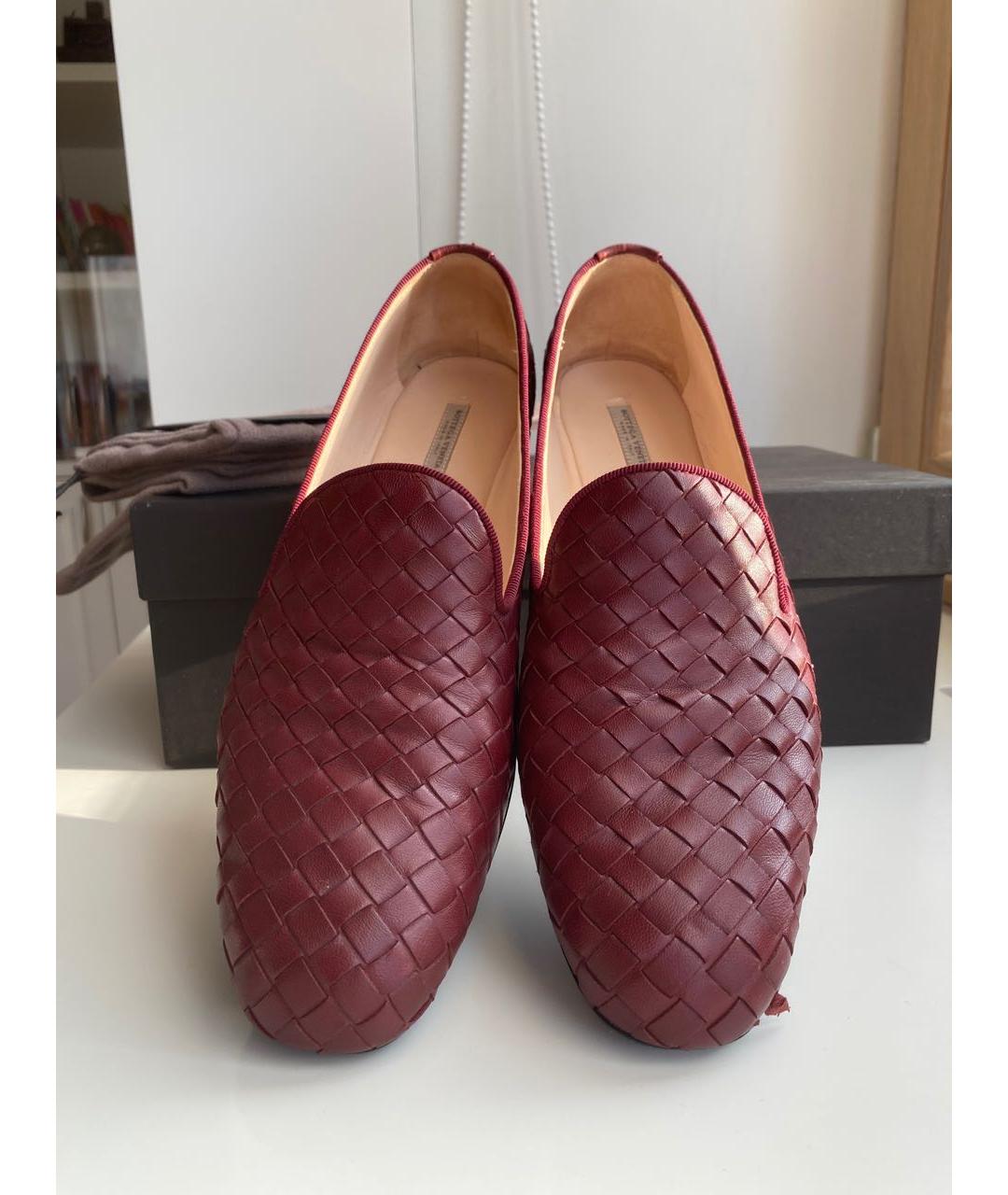 BOTTEGA VENETA Бордовые кожаные лоферы, фото 2