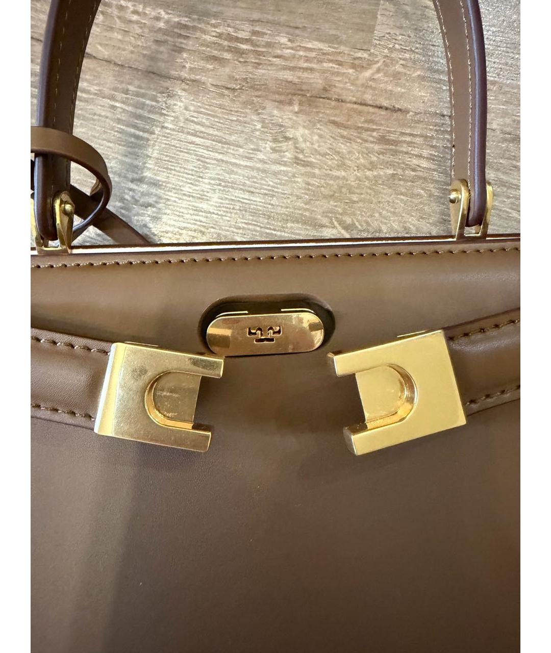 TORY BURCH Коричневая кожаная сумка с короткими ручками, фото 3