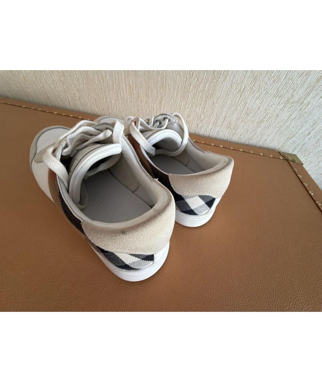 BURBERRY Белые кожаные низкие кроссовки / кеды, фото 5