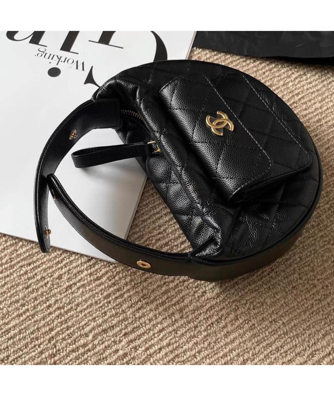 CHANEL Черная кожаная сумка с короткими ручками, фото 3