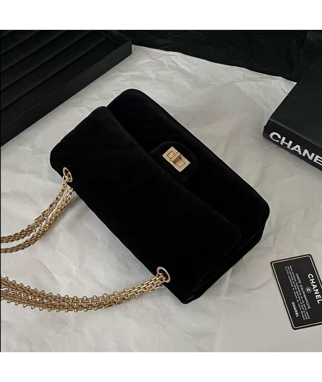 CHANEL Черная кожаная сумка через плечо, фото 5