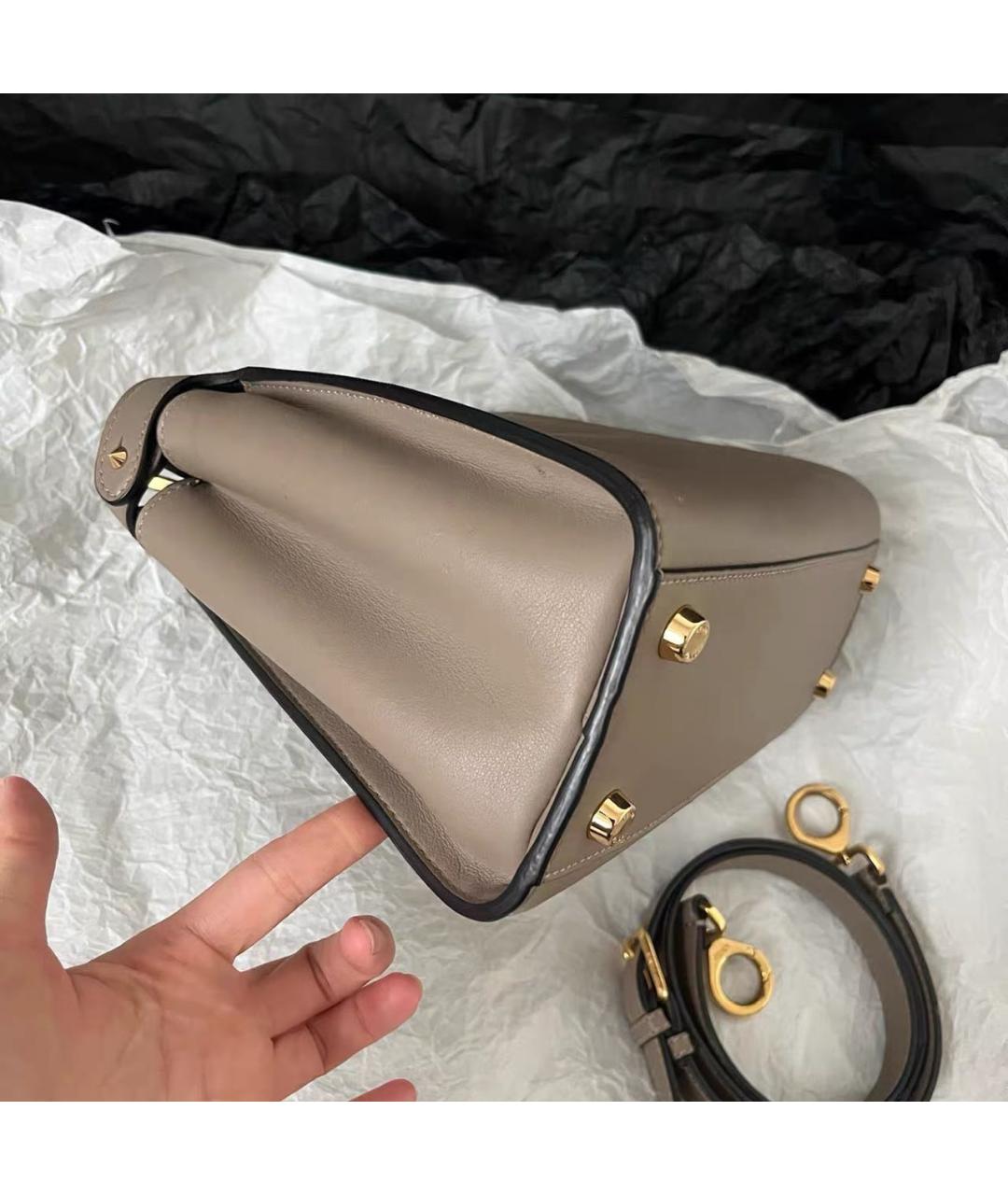 FENDI Бежевая кожаная сумка тоут, фото 4