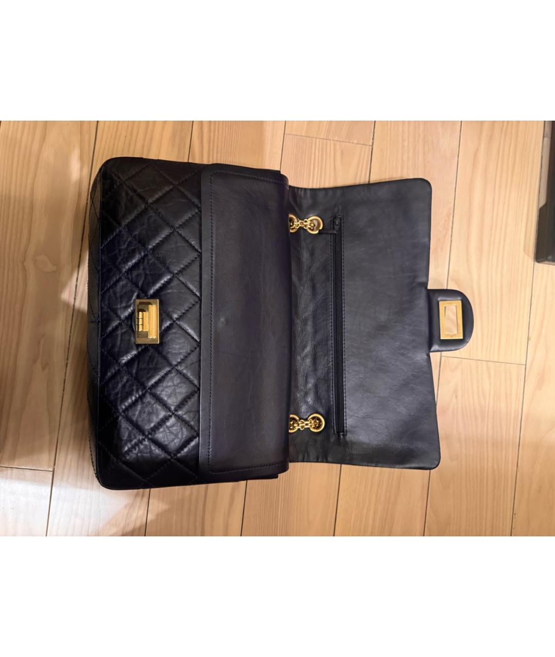 CHANEL Темно-синяя кожаная сумка через плечо, фото 5