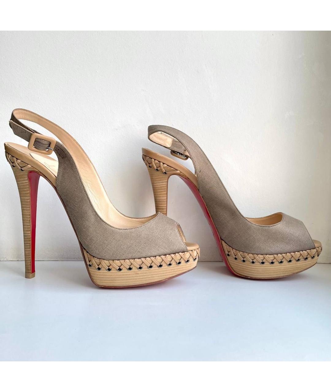 CHRISTIAN LOUBOUTIN Бежевые текстильные босоножки, фото 2