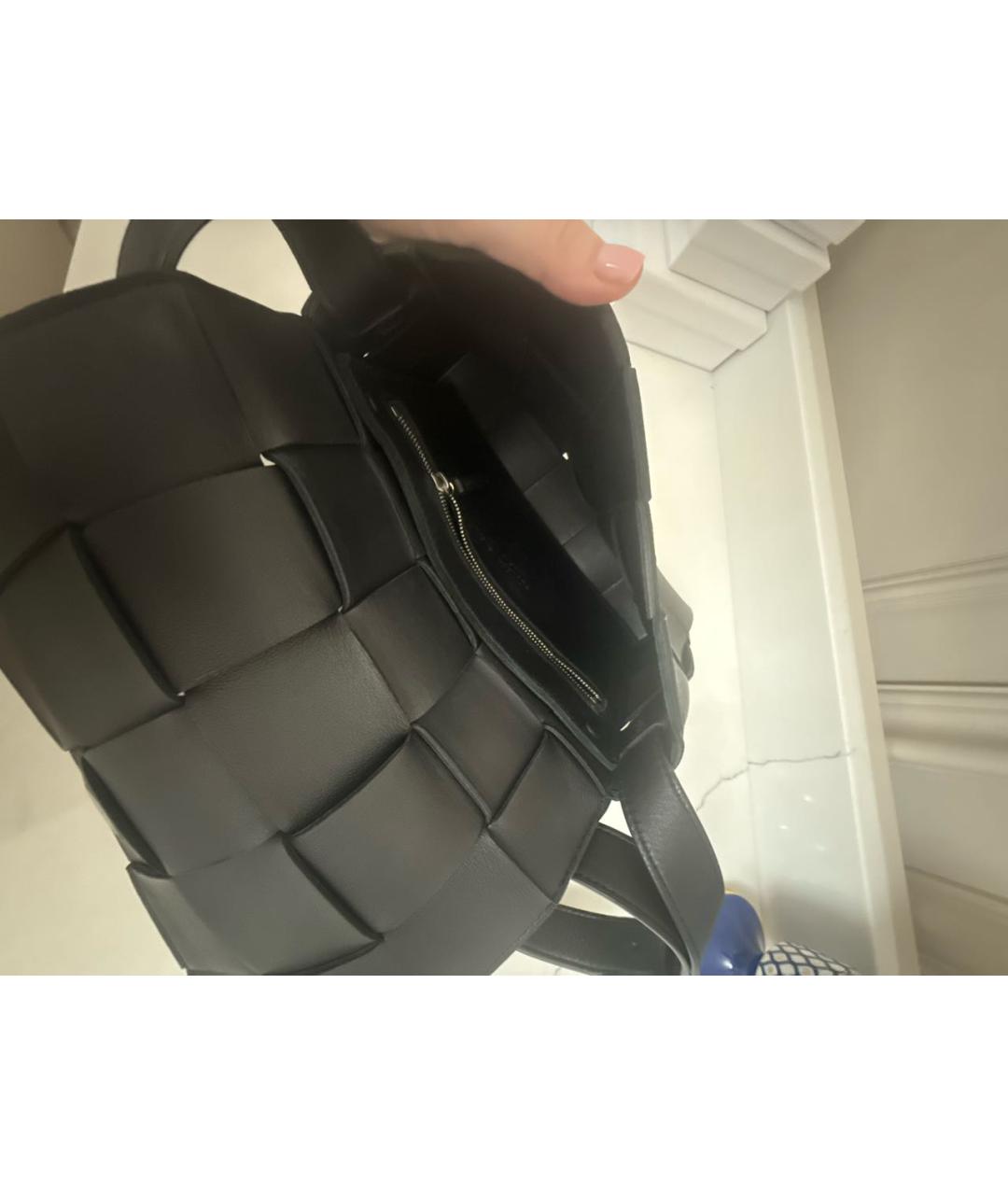 BOTTEGA VENETA Черная кожаная сумка тоут, фото 4