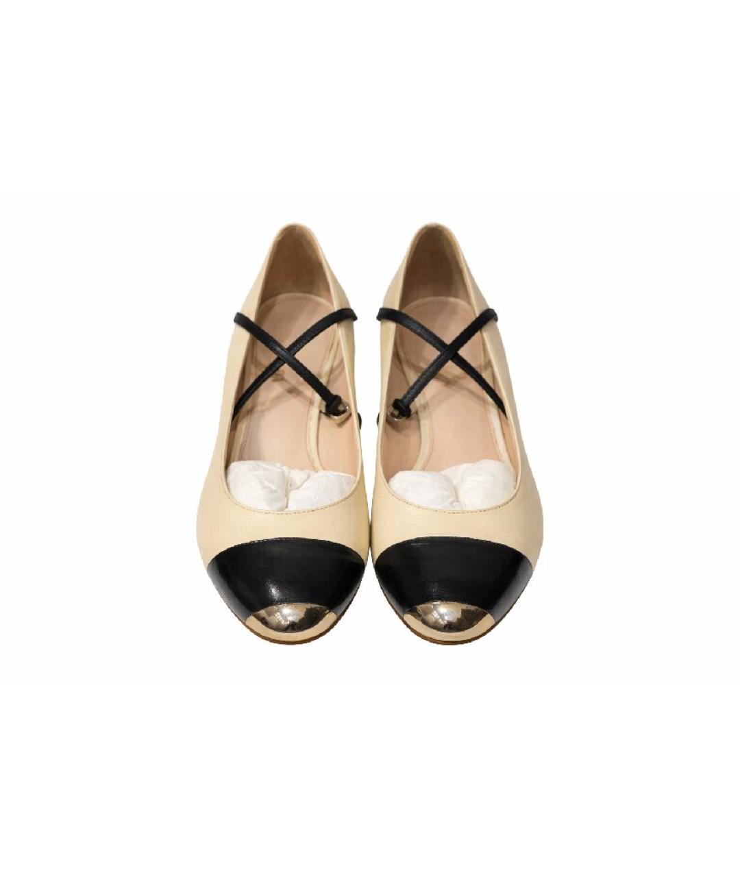 PRADA Бежевые кожаные туфли, фото 3
