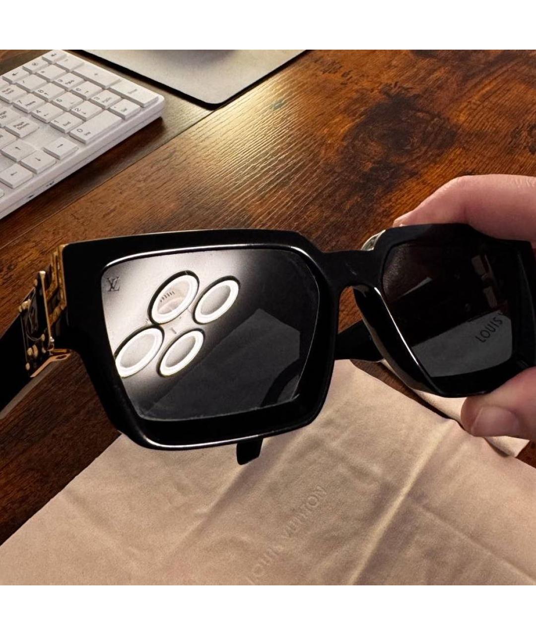 LOUIS VUITTON Черные пластиковые солнцезащитные очки, фото 2