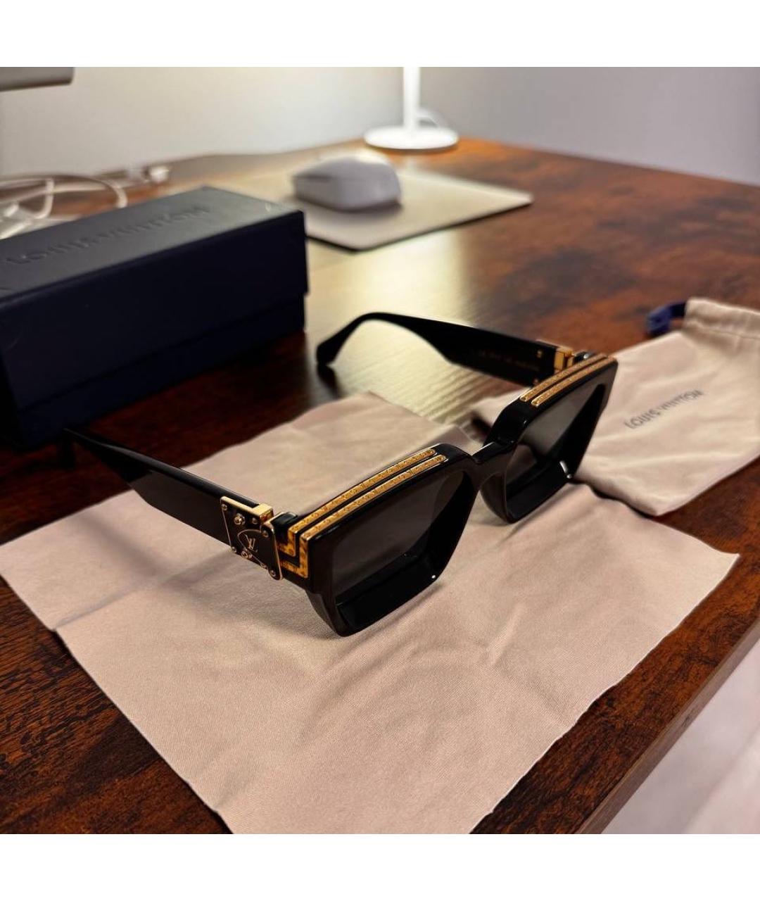 LOUIS VUITTON Черные пластиковые солнцезащитные очки, фото 5