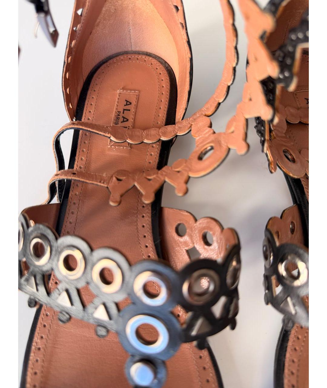 ALAIA Черные кожаные босоножки, фото 4