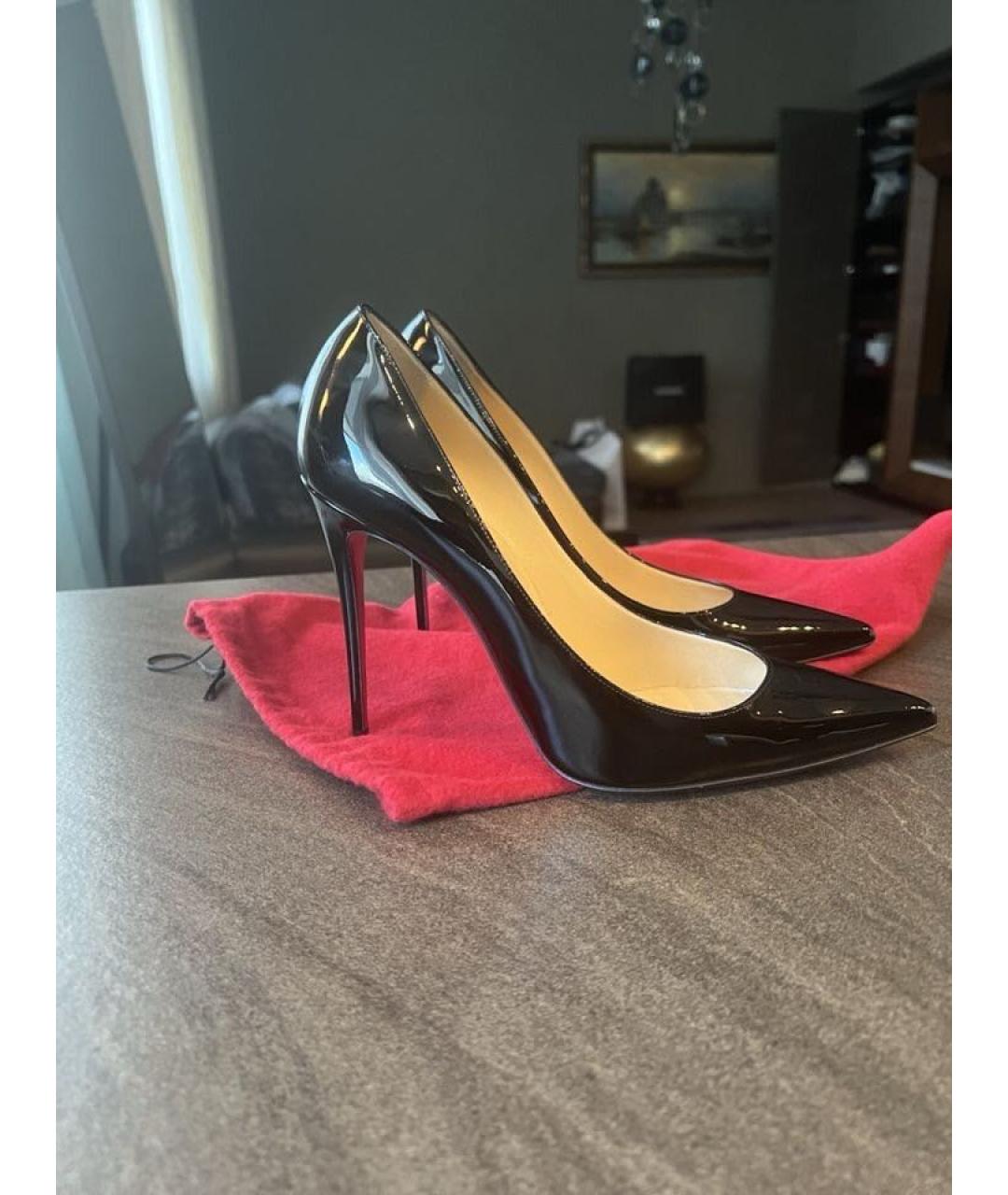 CHRISTIAN LOUBOUTIN Черные туфли из лакированной кожи, фото 4