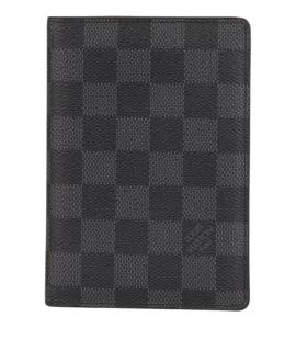 LOUIS VUITTON Обложка/футляр