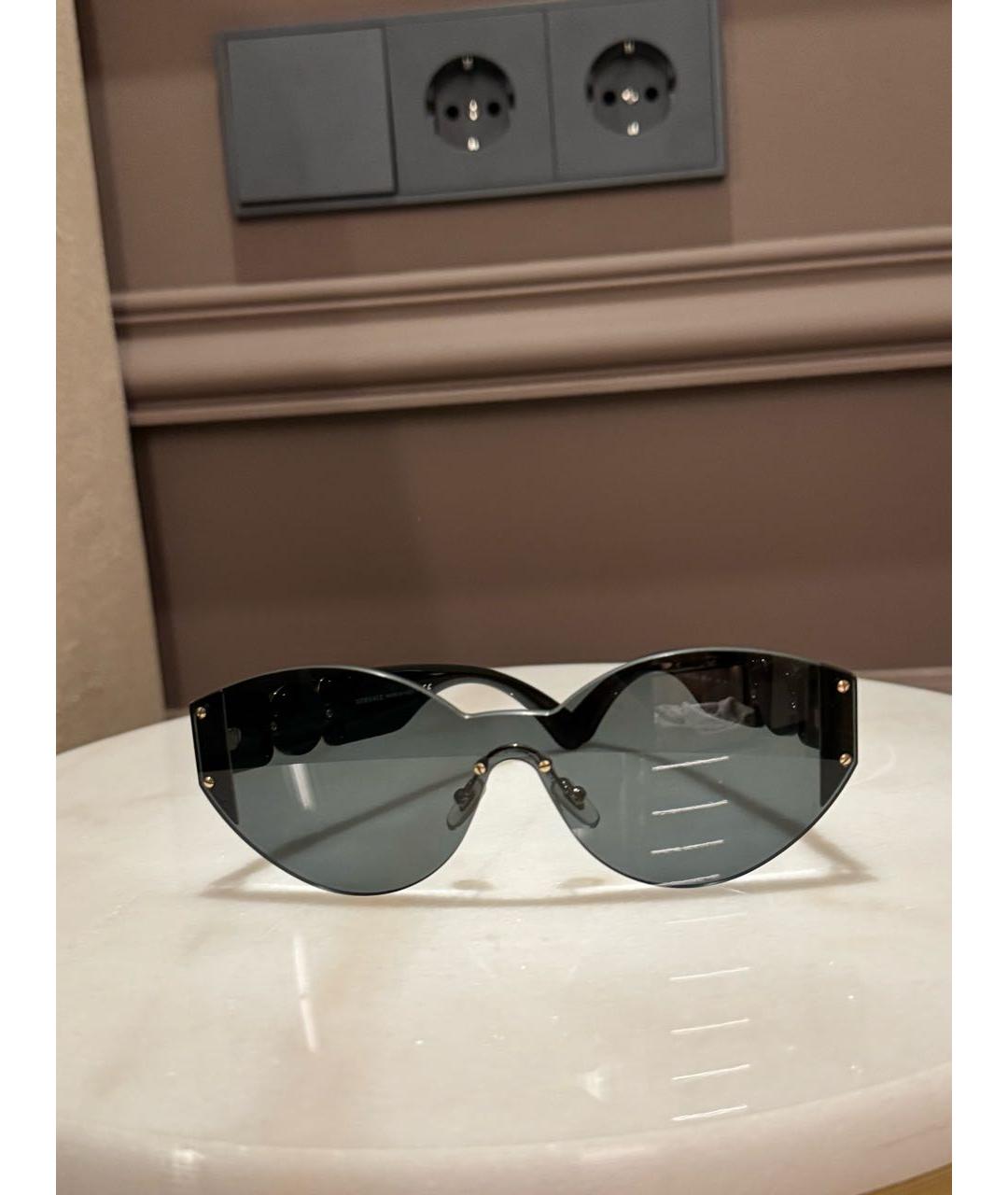 VERSACE Черные пластиковые солнцезащитные очки, фото 9