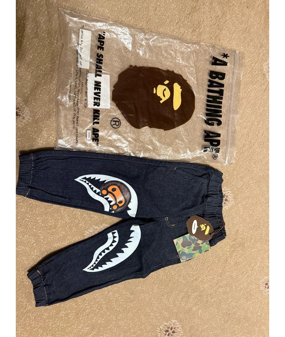 A BATHING APE Темно-синие хлопковые детские джинсы, фото 4