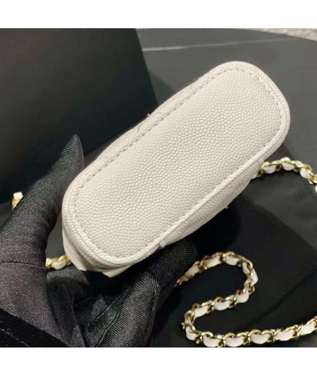 CHANEL Белая кожаная сумка через плечо, фото 4