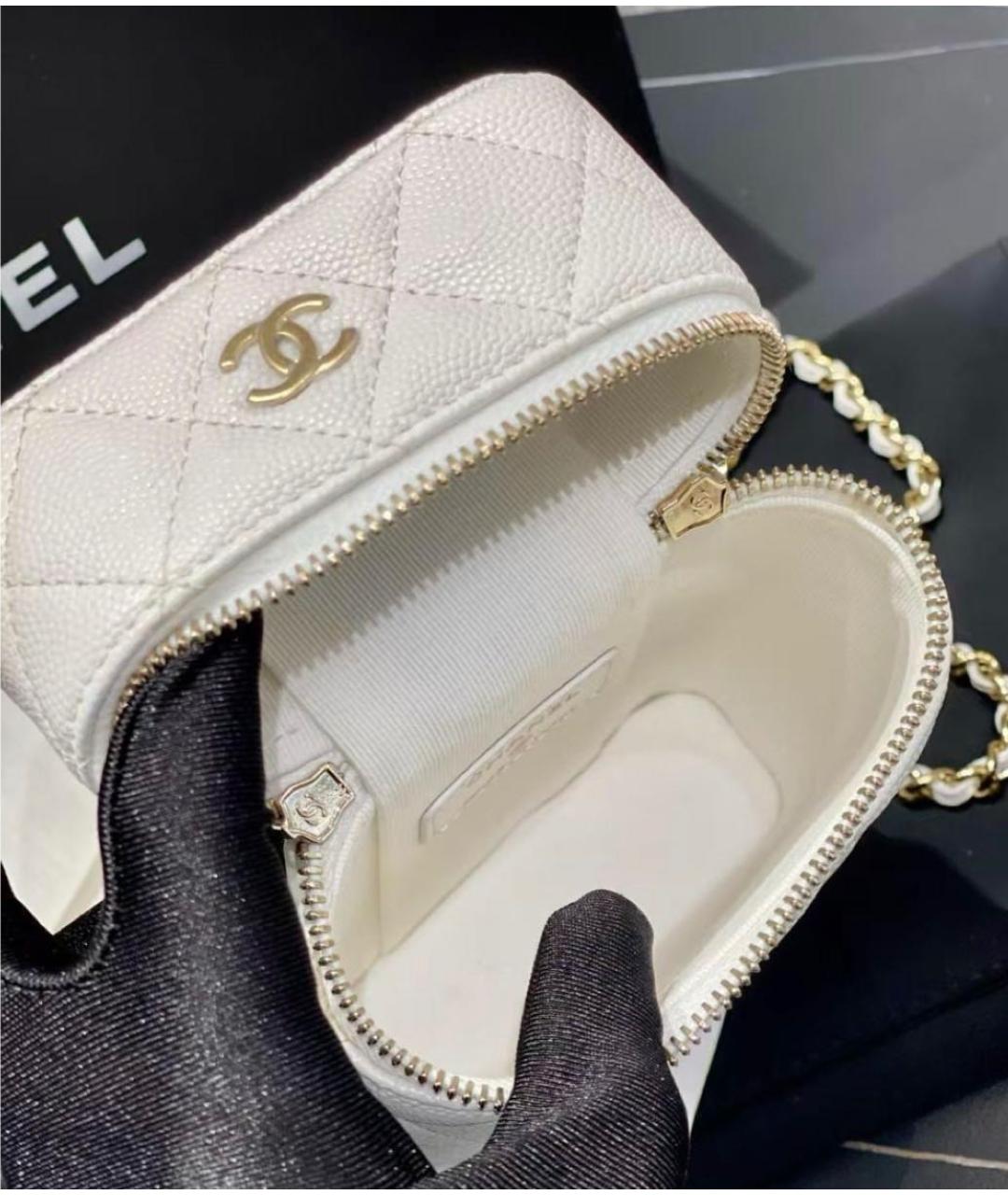 CHANEL Белая кожаная сумка через плечо, фото 3
