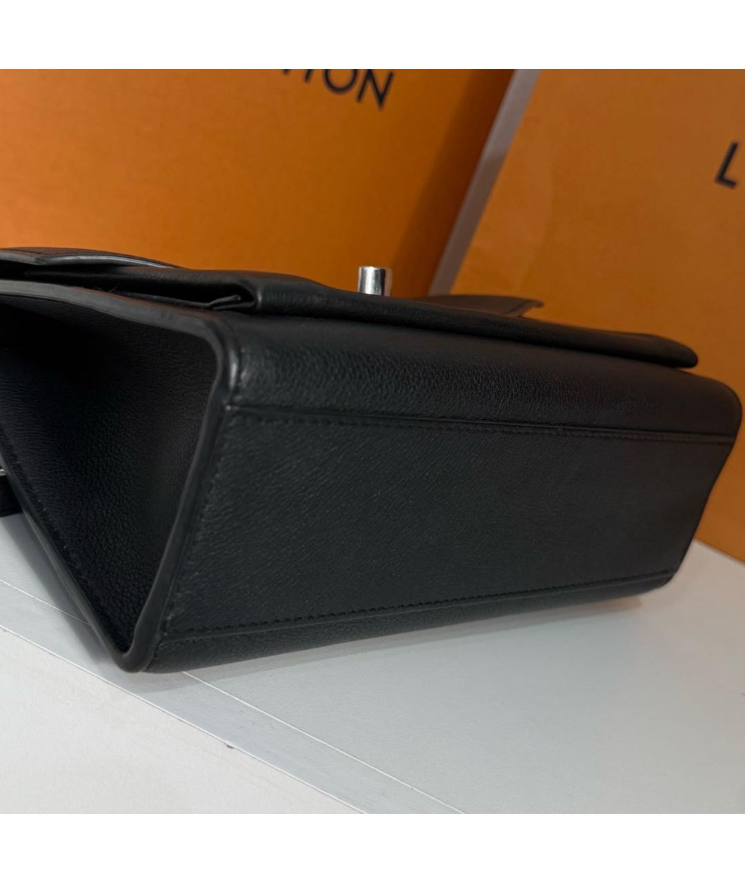 LOUIS VUITTON Черная кожаная сумка через плечо, фото 5
