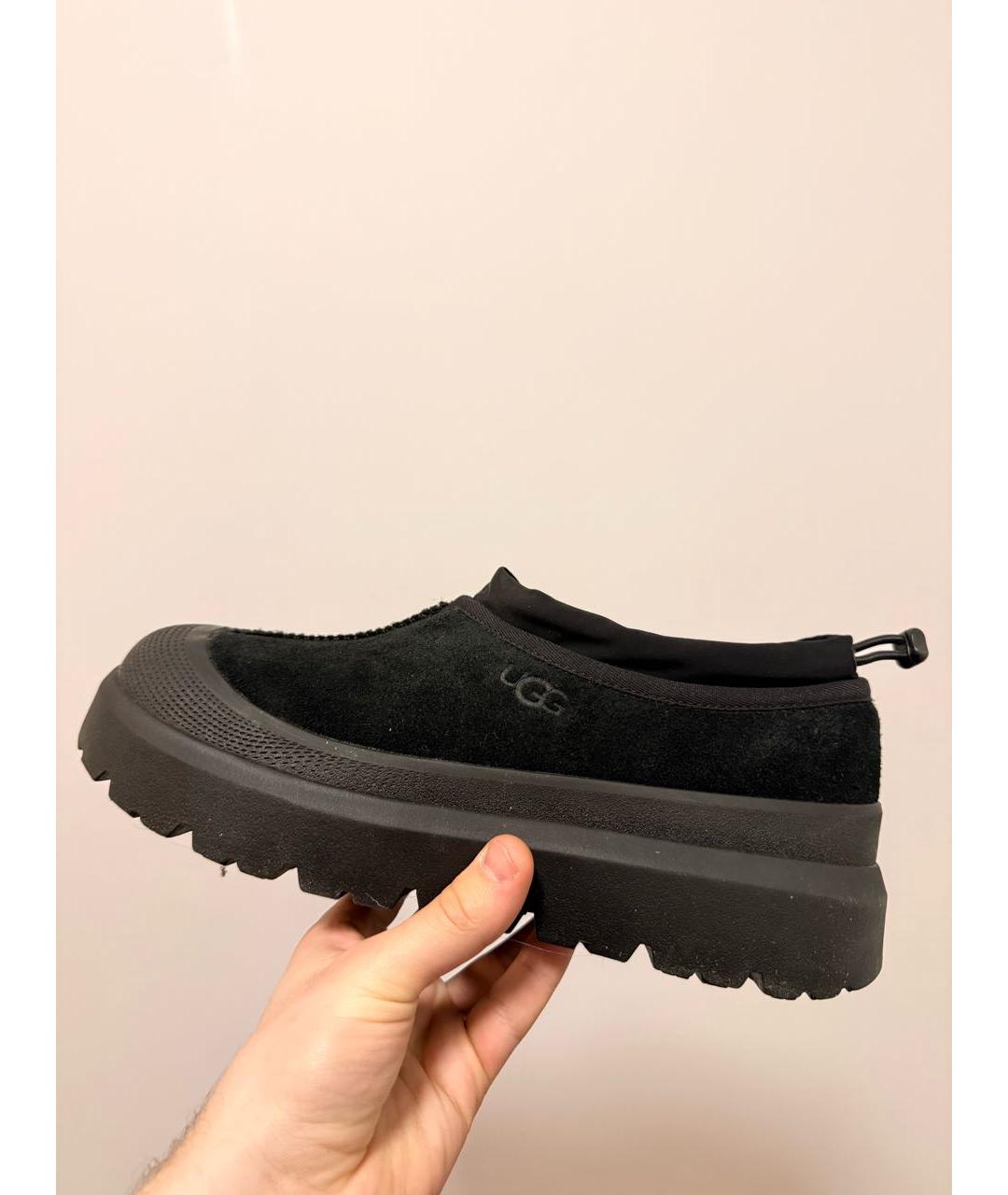 UGG AUSTRALIA Черные замшевые низкие ботинки, фото 7