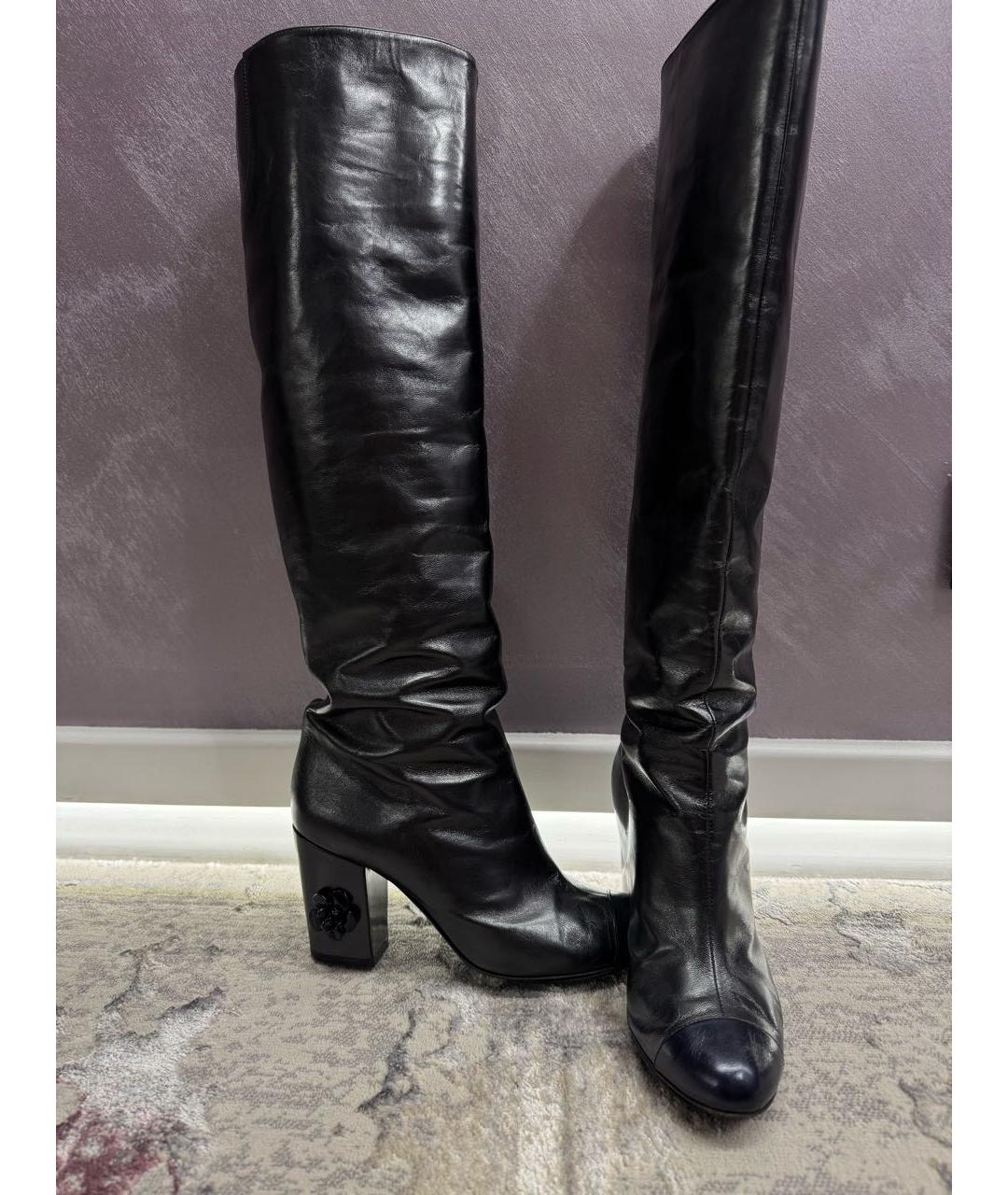 CHANEL Черные кожаные сапоги, фото 3