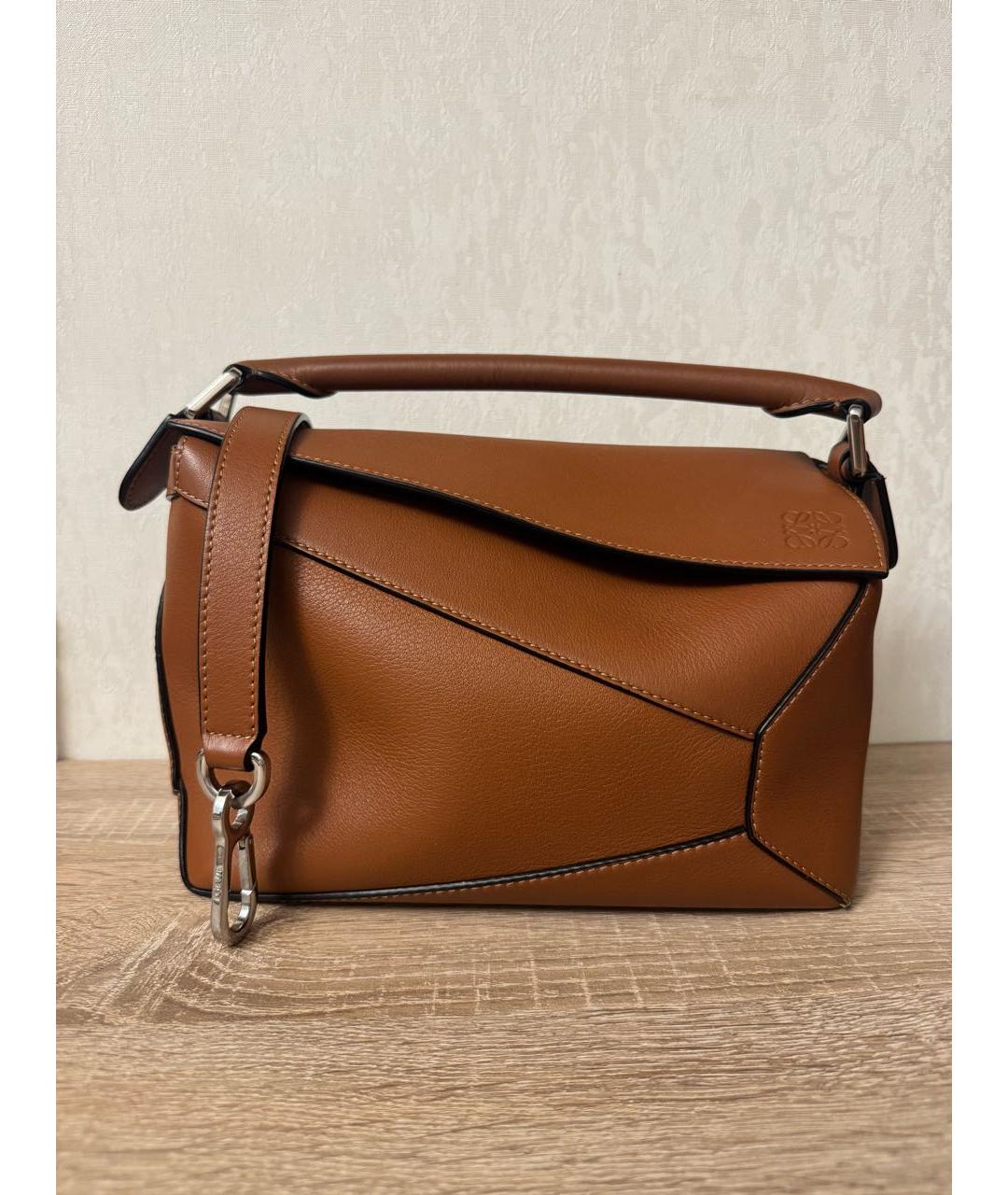 LOEWE Коричневая кожаная сумка через плечо, фото 9