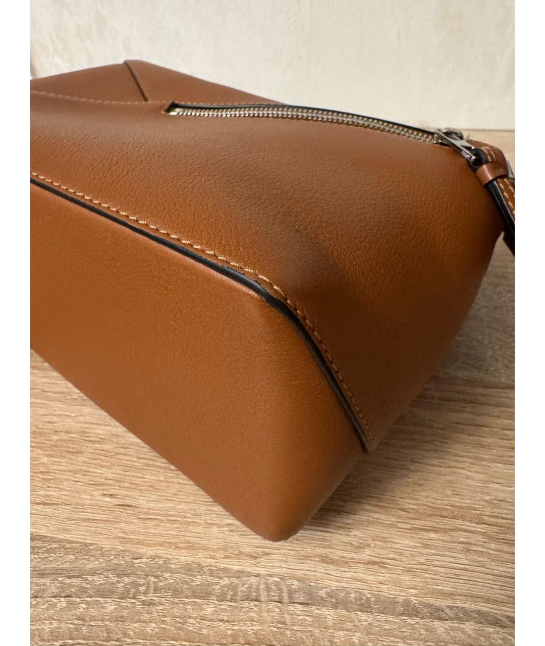 LOEWE Коричневая кожаная сумка через плечо, фото 6