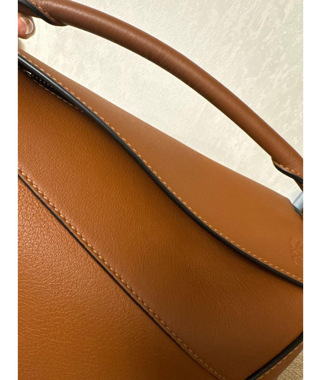 LOEWE Коричневая кожаная сумка через плечо, фото 7