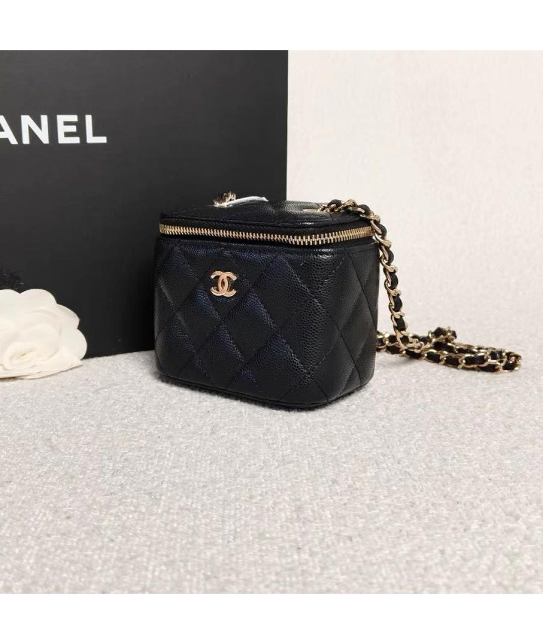 CHANEL Черная кожаная сумка через плечо, фото 4