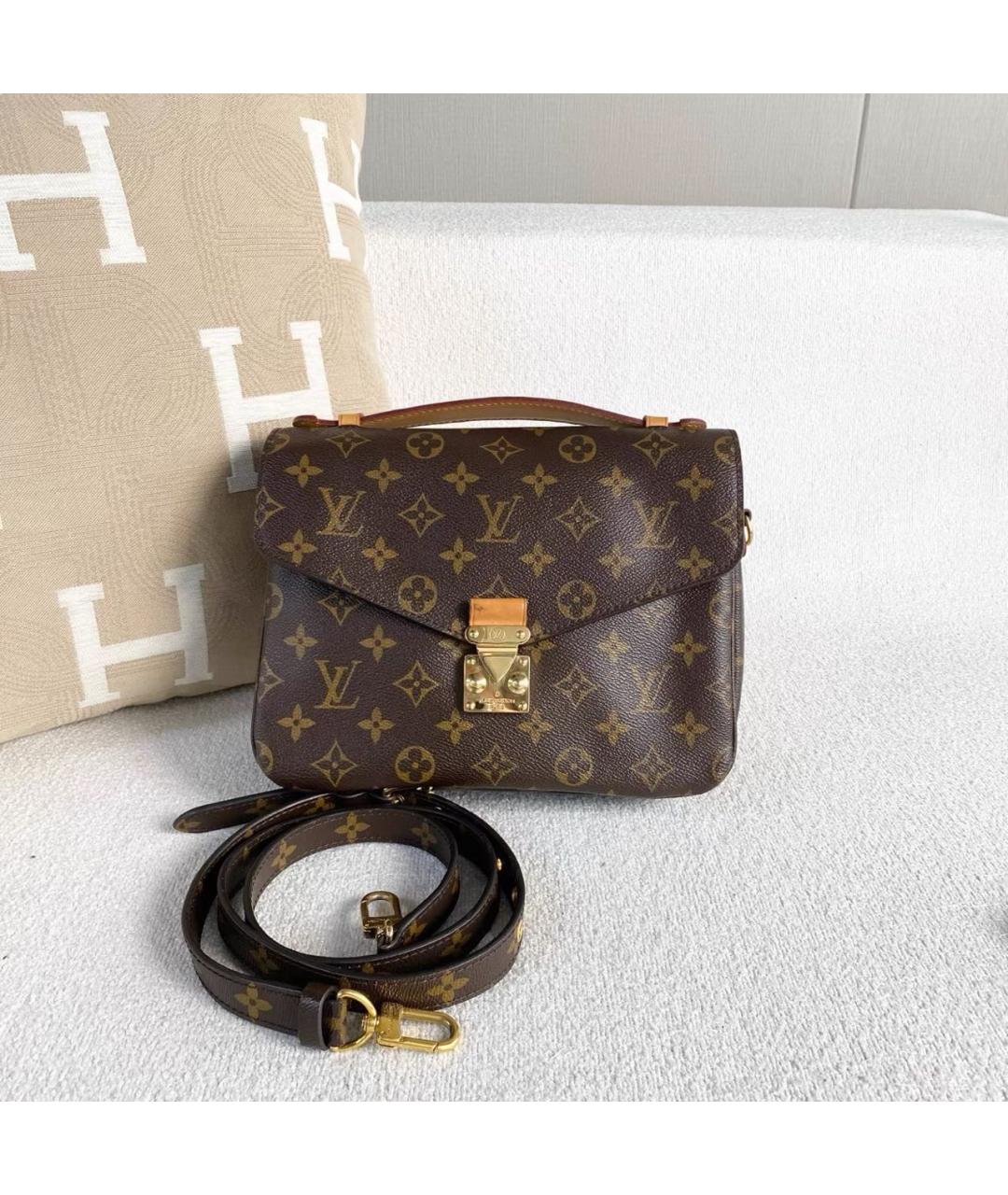 LOUIS VUITTON Коричневая кожаная сумка через плечо, фото 2