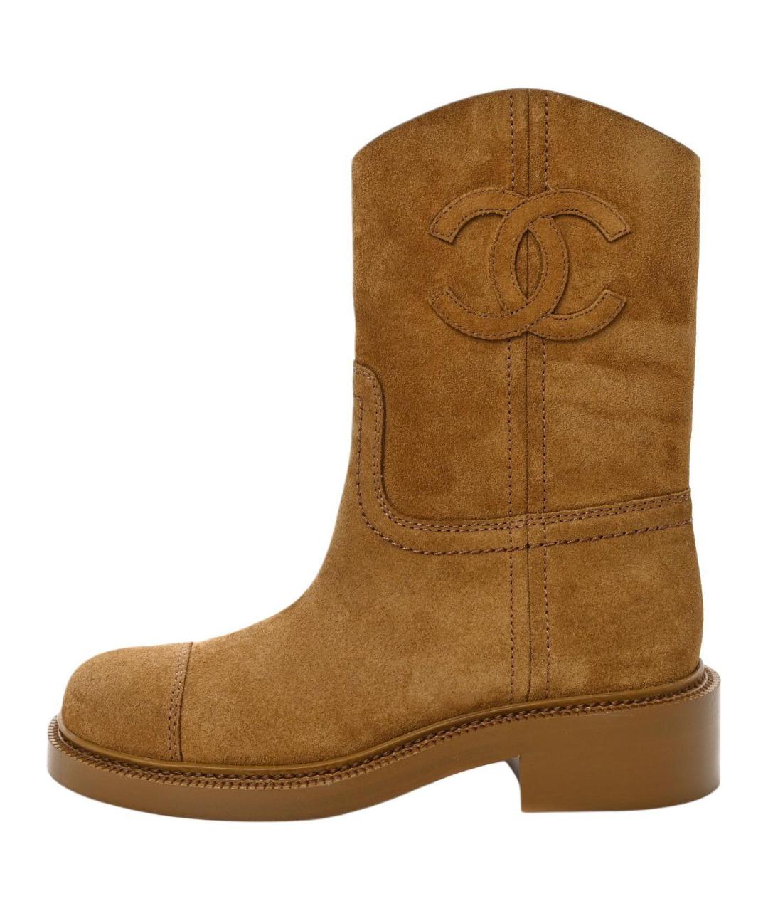 CHANEL Коричневые замшевые сапоги, фото 2