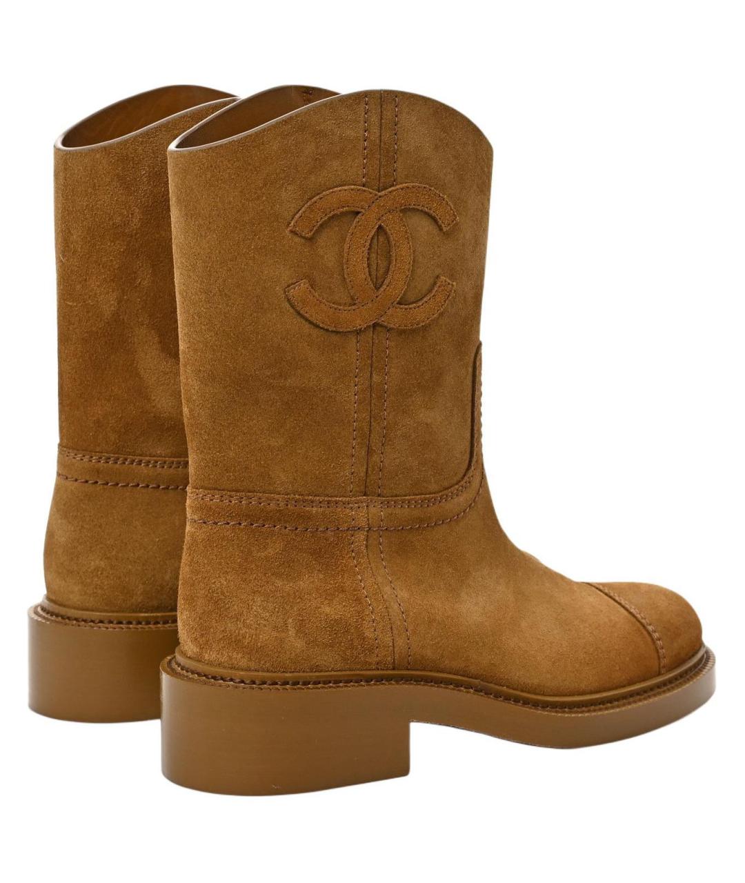 CHANEL Коричневые замшевые сапоги, фото 4