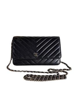 CHANEL Сумка через плечо