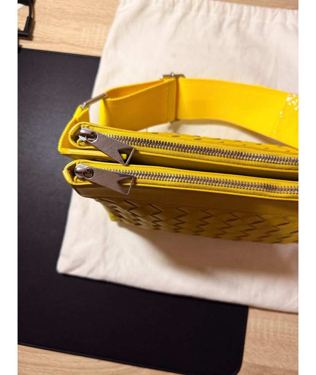 BOTTEGA VENETA Желтая кожаная сумка на плечо, фото 2