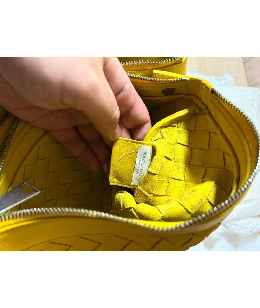 BOTTEGA VENETA Желтая кожаная сумка на плечо, фото 6