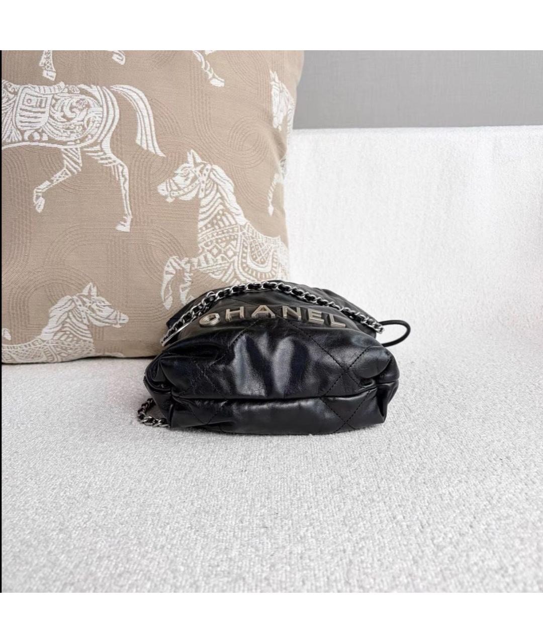 CHANEL Черная кожаная сумка тоут, фото 5