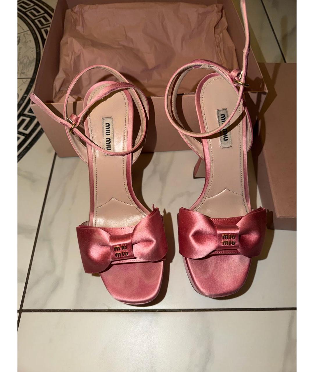 MIU MIU Розовые текстильные босоножки, фото 3