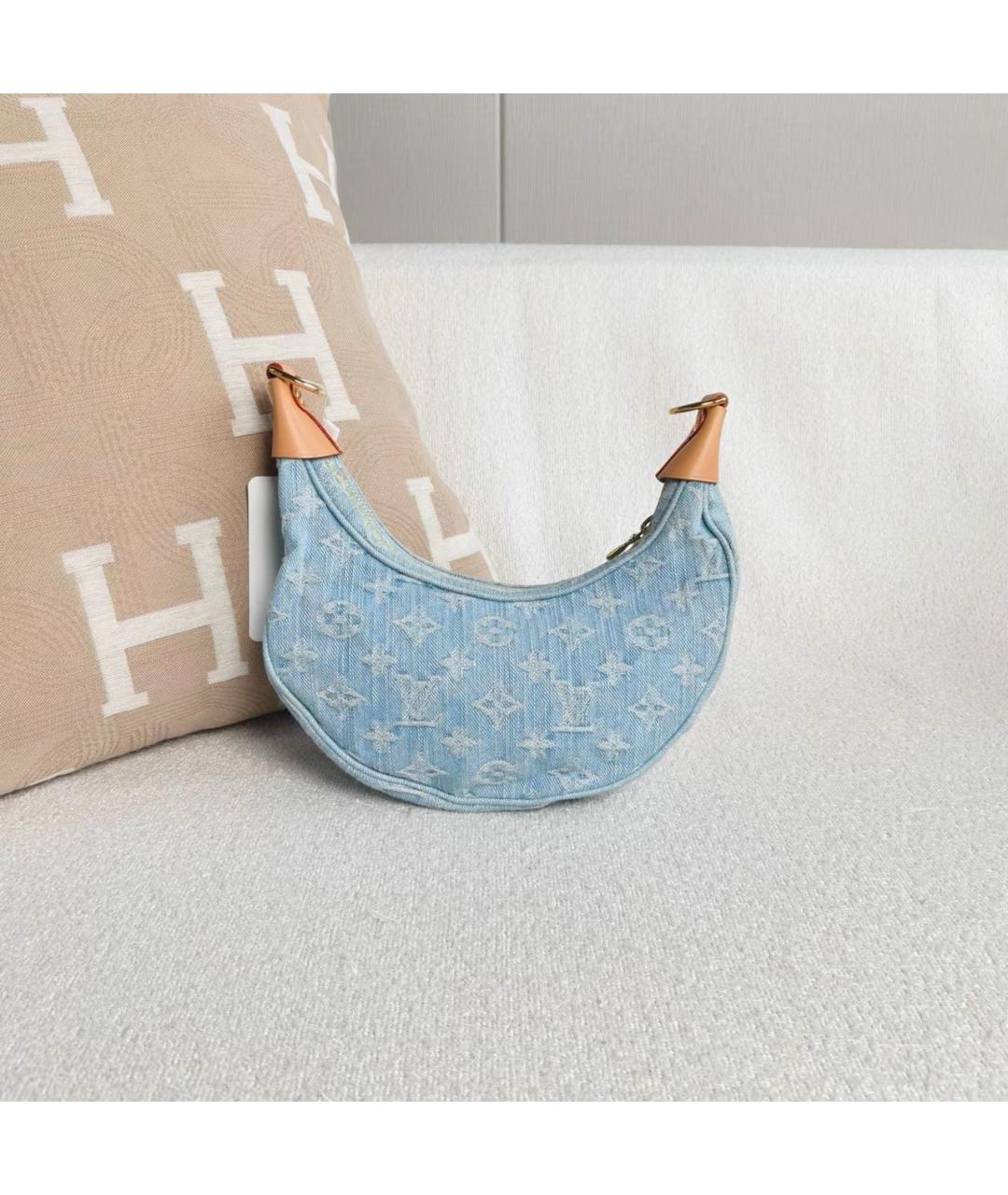 LOUIS VUITTON Голубая деним сумка через плечо, фото 3