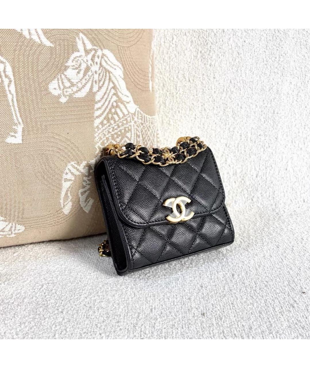 CHANEL Черная кожаная сумка через плечо, фото 6