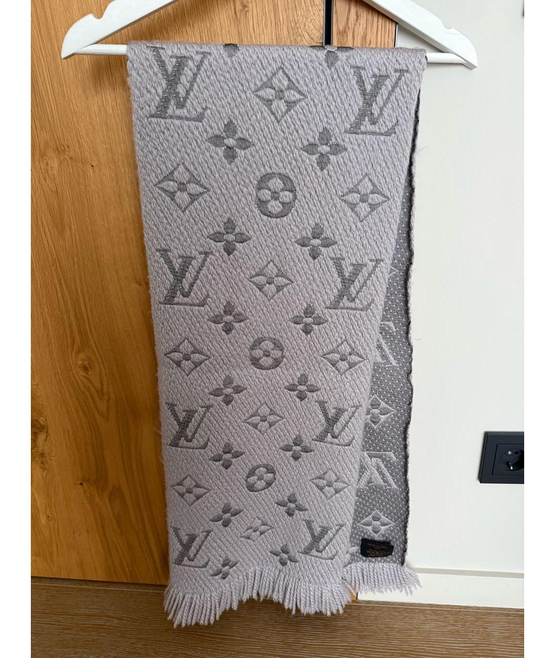 LOUIS VUITTON Серый шерстяной шарф, фото 4