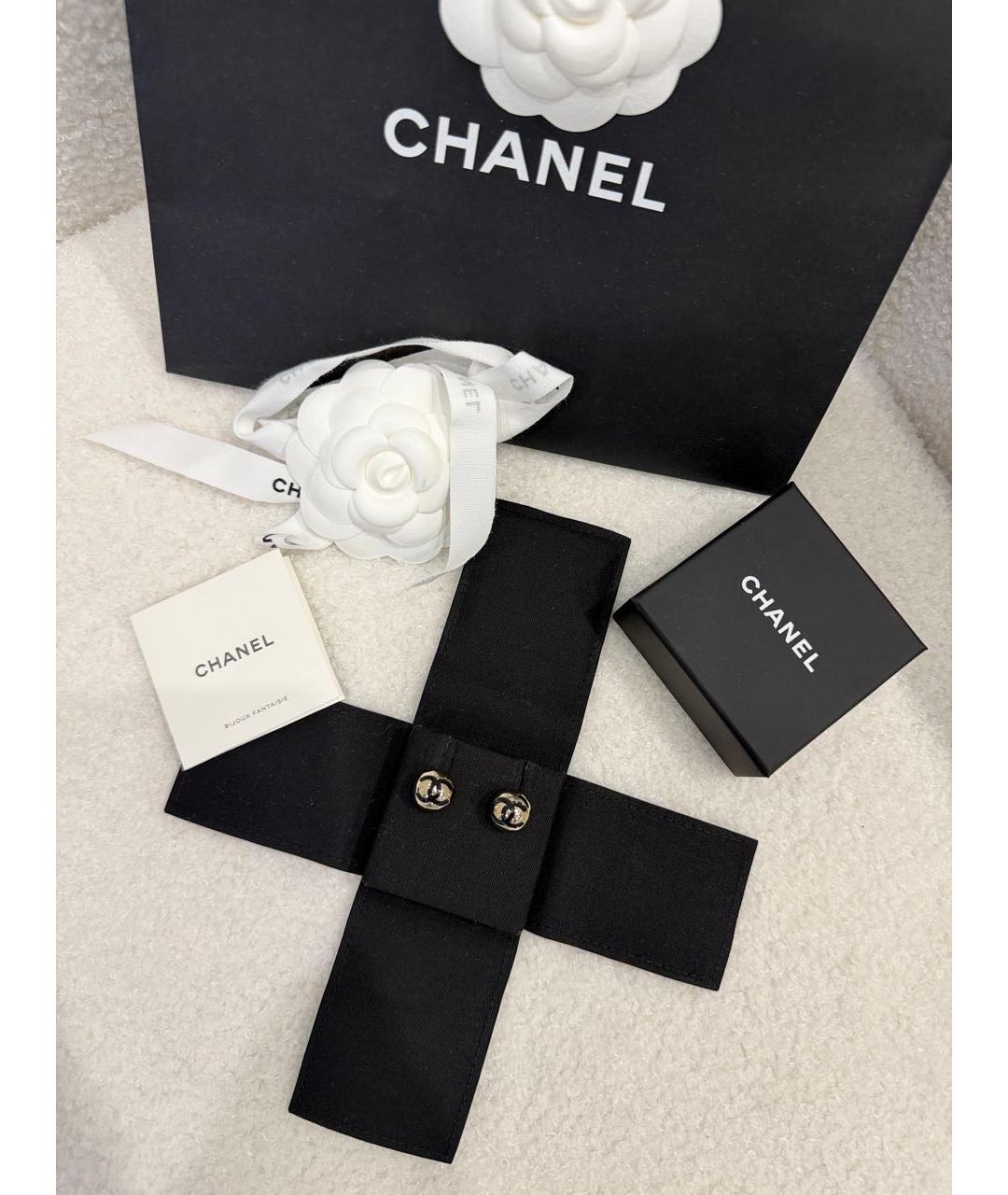 CHANEL Золотые металлические серьги, фото 2