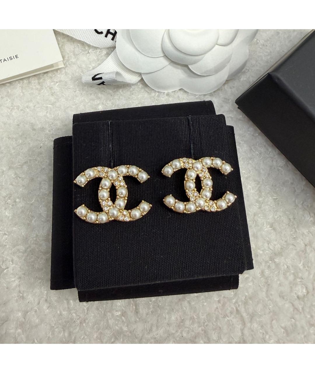 CHANEL Белые жемчужные серьги, фото 7