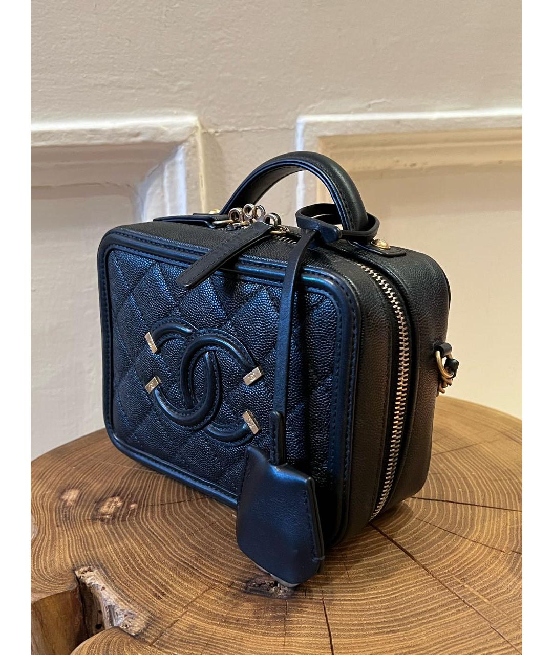 CHANEL Черная кожаная сумка через плечо, фото 4