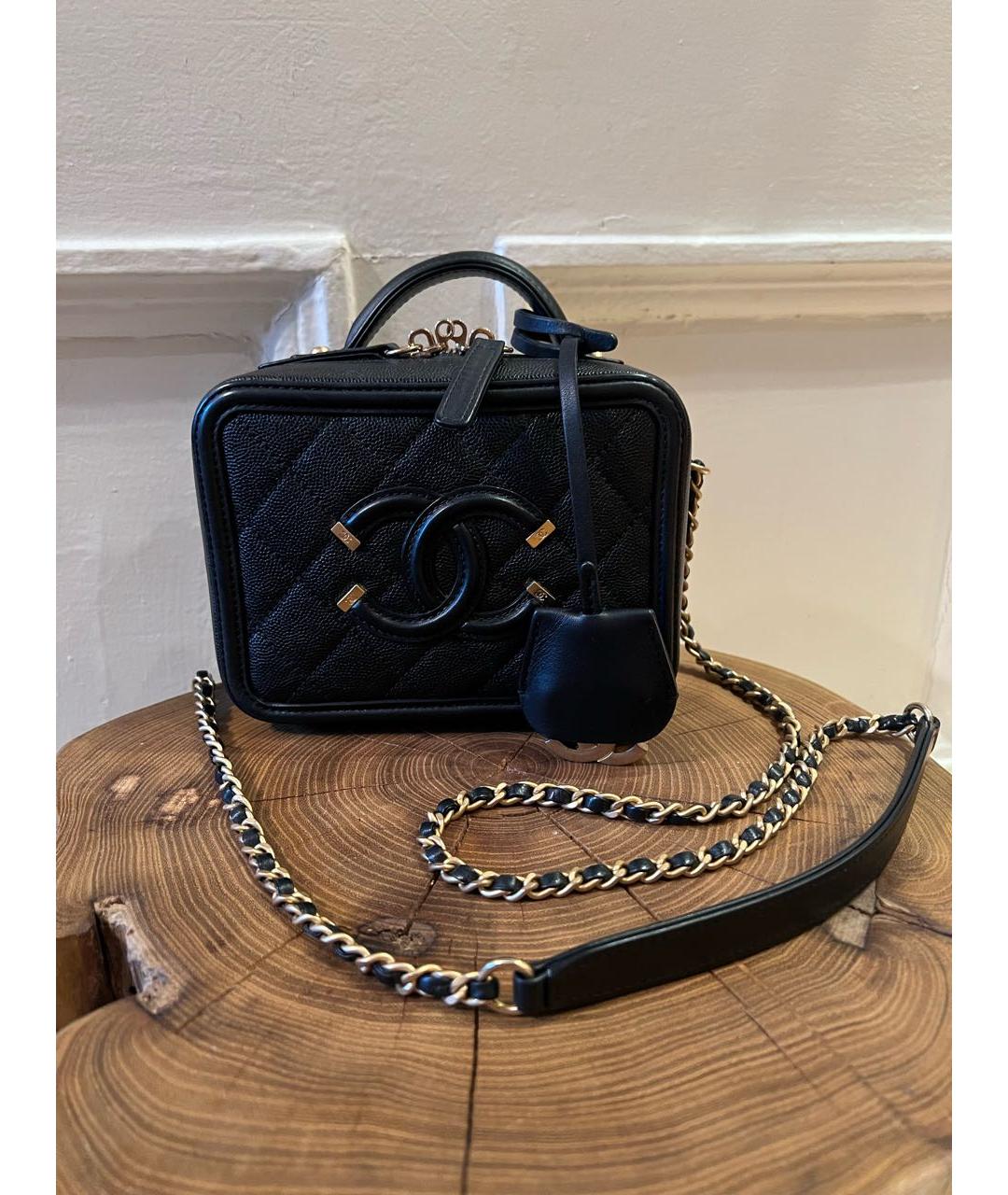 CHANEL Черная кожаная сумка через плечо, фото 2