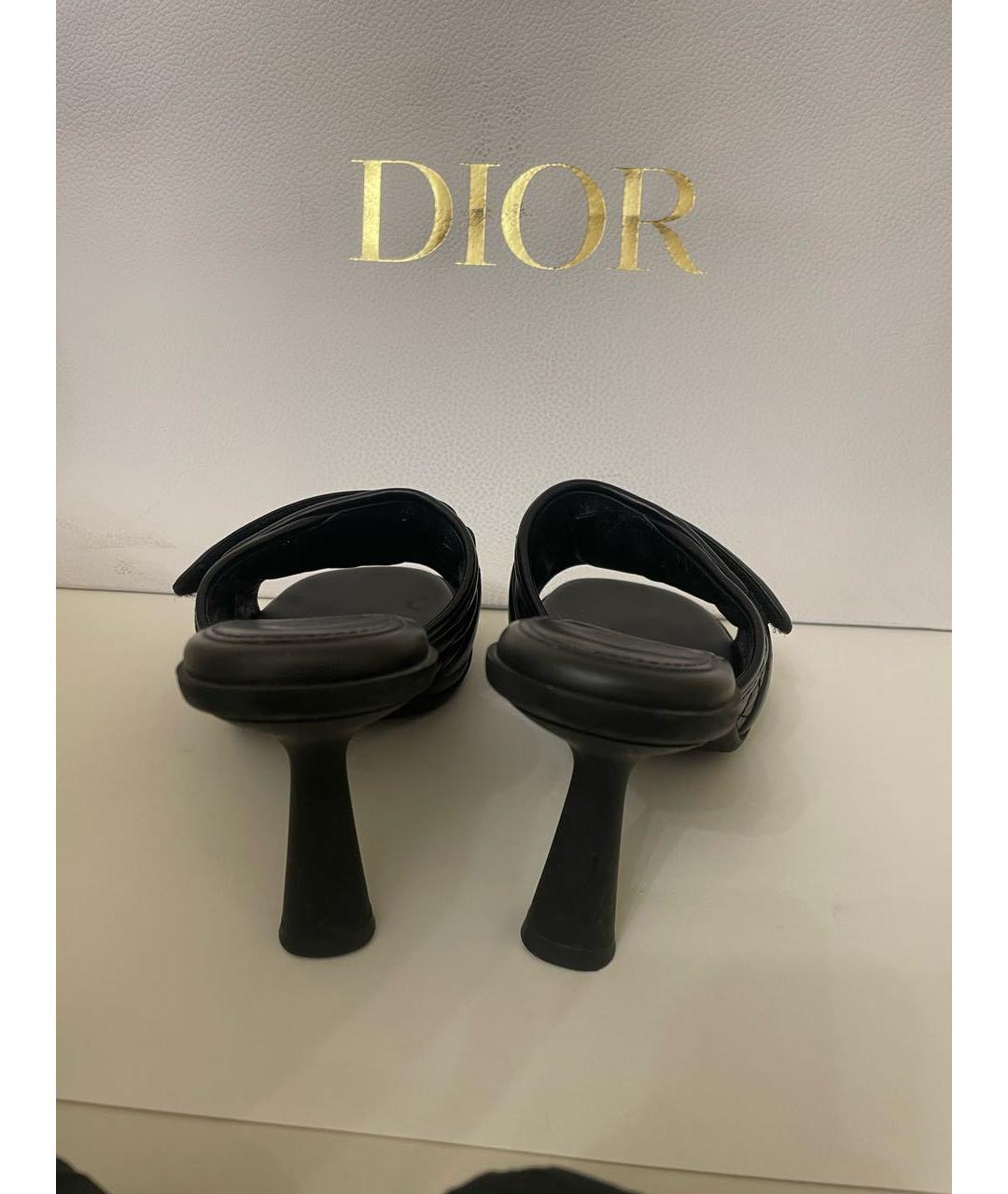 CHRISTIAN DIOR Черные кожаные мюли, фото 4