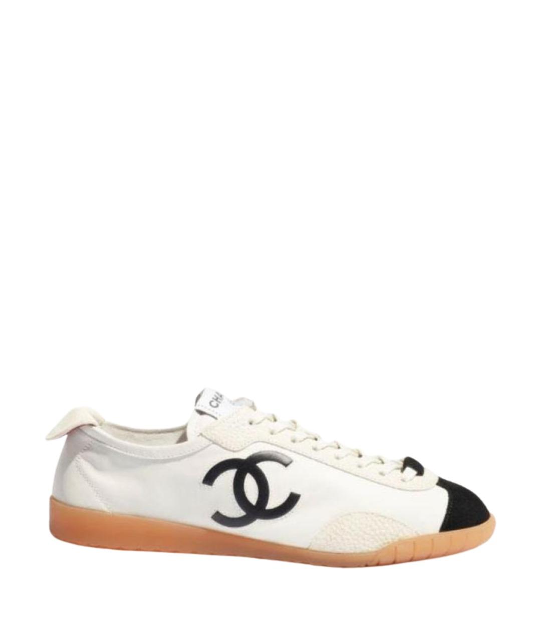 CHANEL Белые кожаные кеды, фото 1