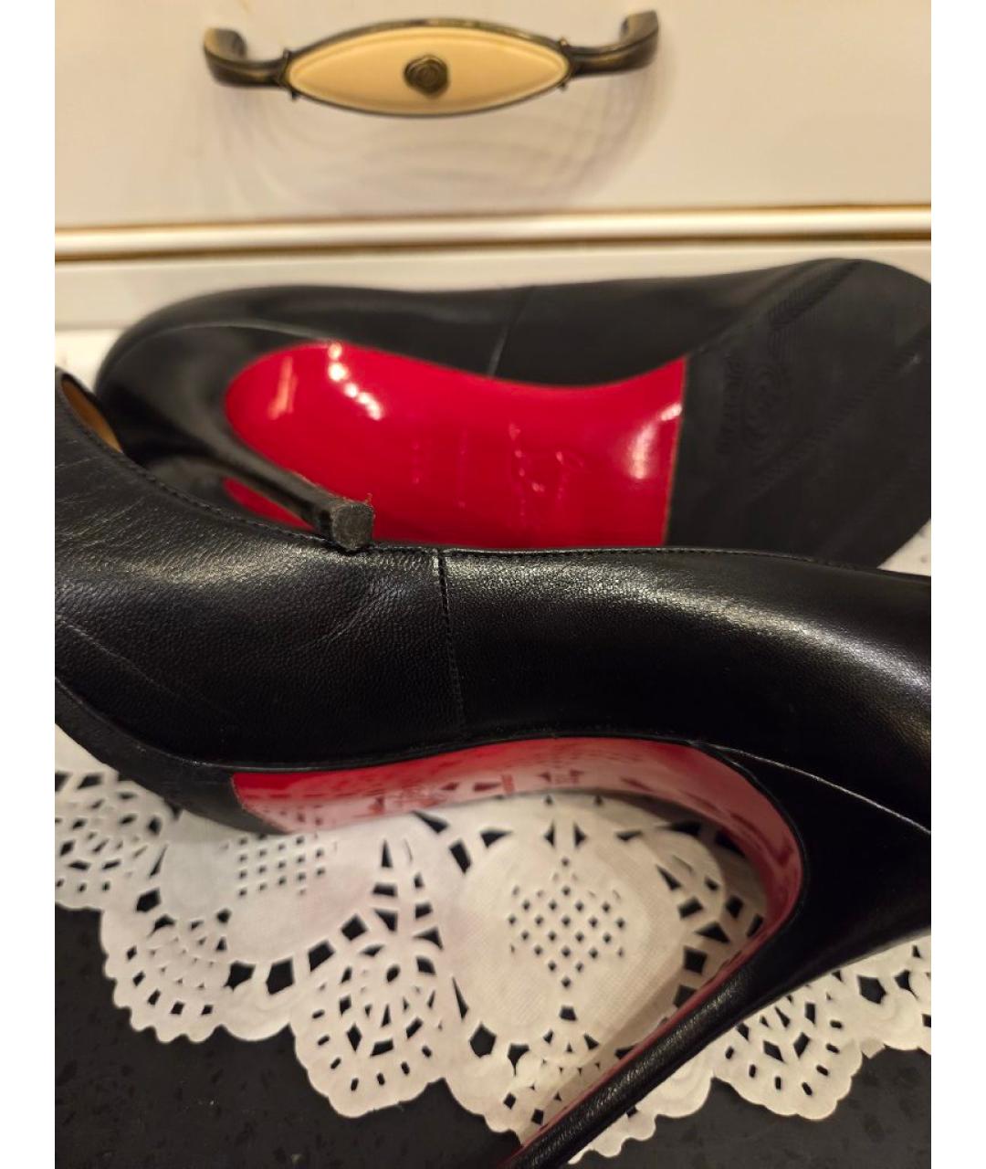 CHRISTIAN LOUBOUTIN Черные кожаные туфли, фото 6