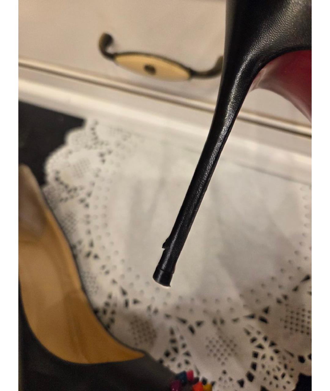 CHRISTIAN LOUBOUTIN Черные кожаные туфли, фото 5