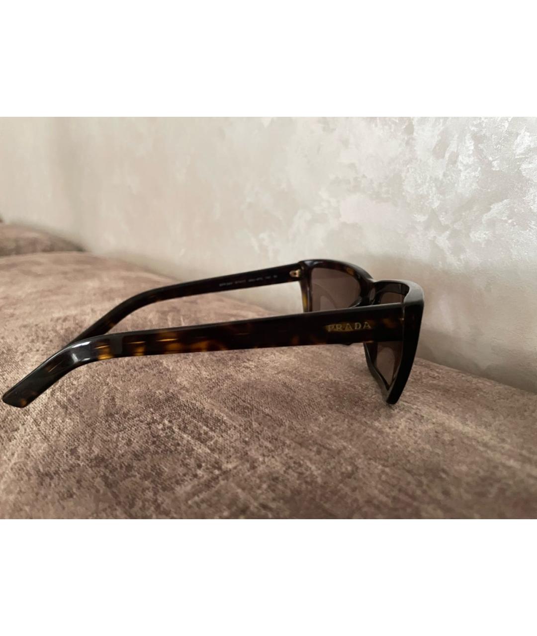 PRADA Коричневые солнцезащитные очки, фото 2