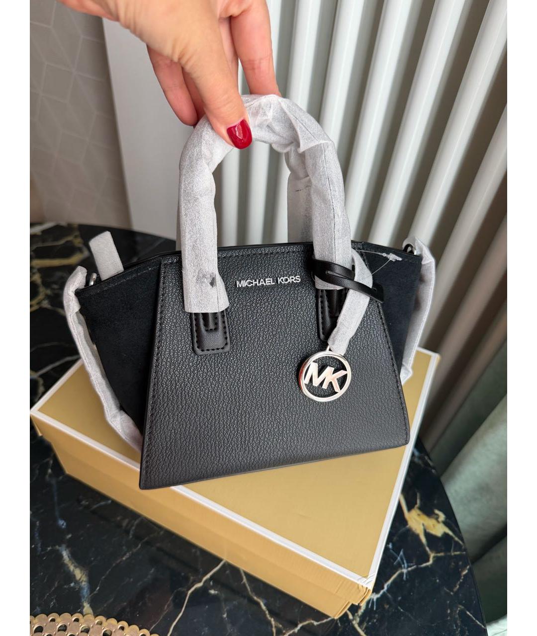 MICHAEL KORS Черная кожаная сумка через плечо, фото 2