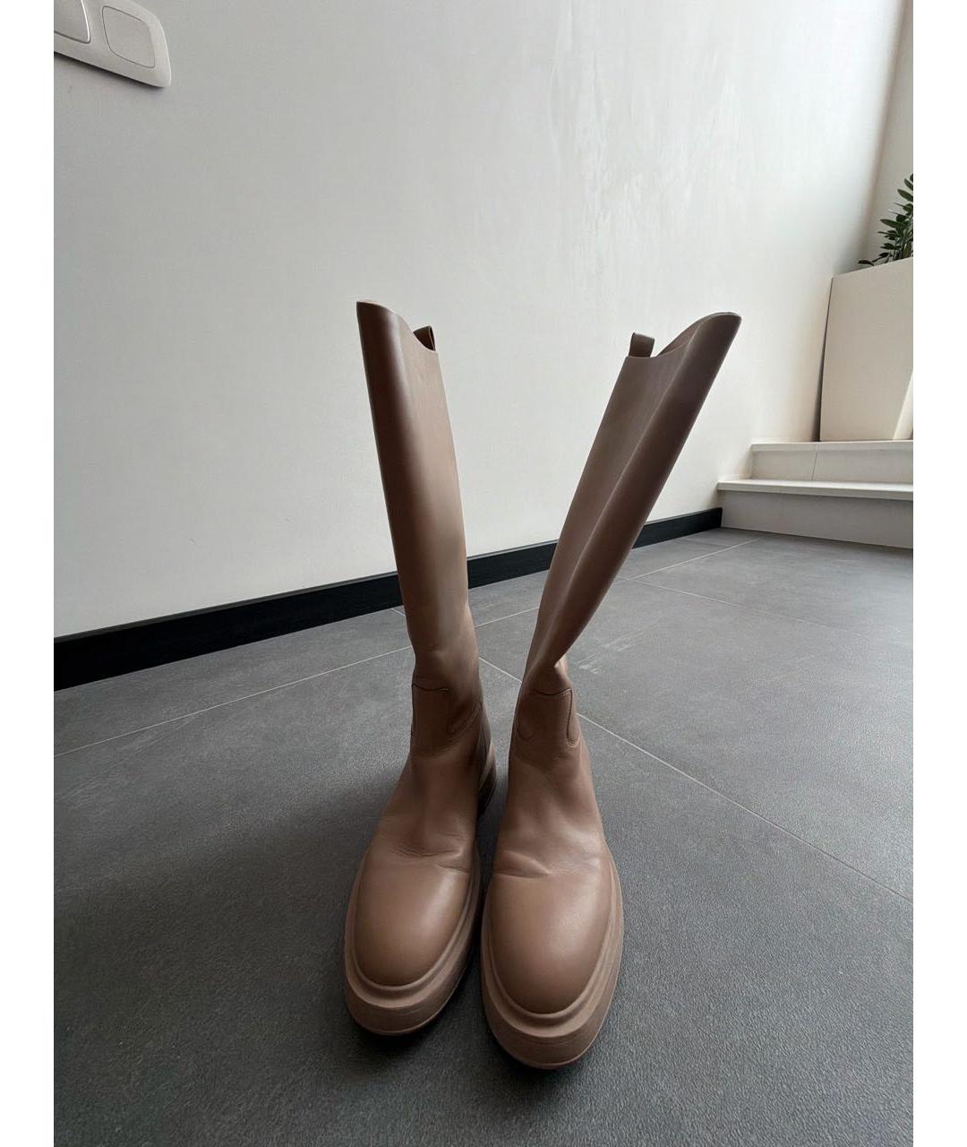 12 STOREEZ Бежевые кожаные сапоги, фото 2