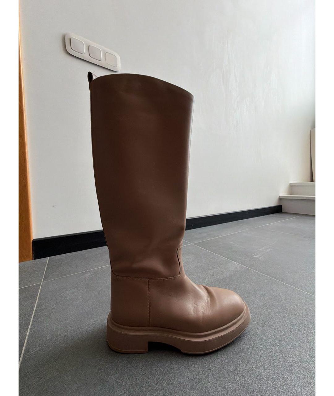 12 STOREEZ Бежевые кожаные сапоги, фото 5